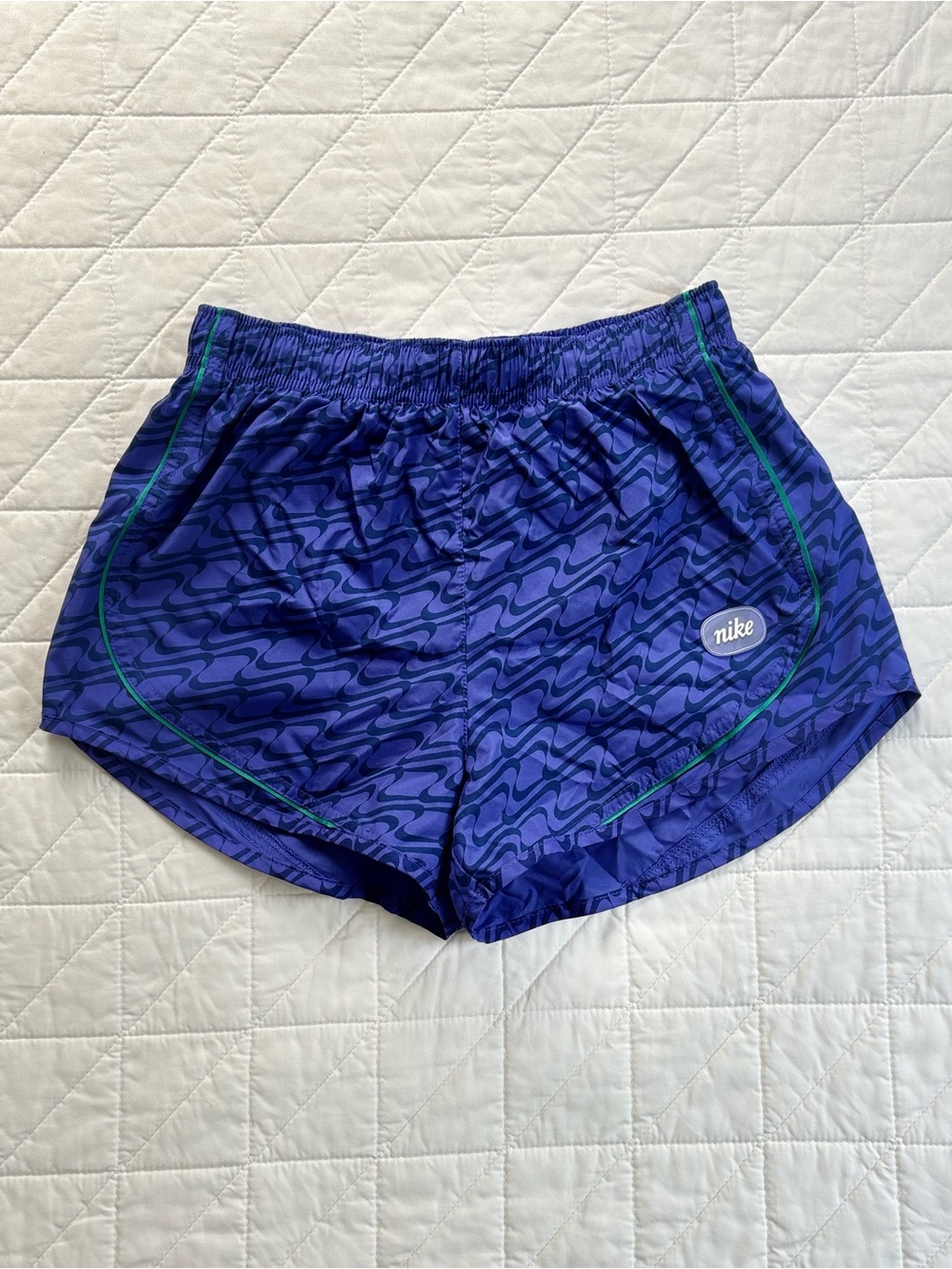 Nike Tempo Icon Clash Retro Print Running Shorts - Purple Green Size Small